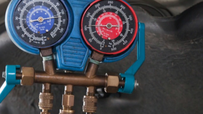 开车的六大坏习惯，看看你们都中招了没？