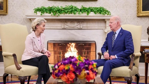 美国、欧盟将开启电动汽车关键矿物谈判