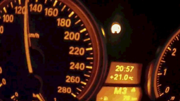 爆胎导致车辆失控，这些高温行车注意事项，你一定要知道