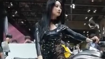 韩国性感车模 冷艳机车女王 