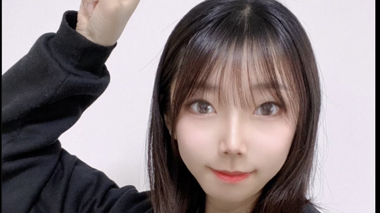 智己L7有啥值得买？电动车也能无线充电