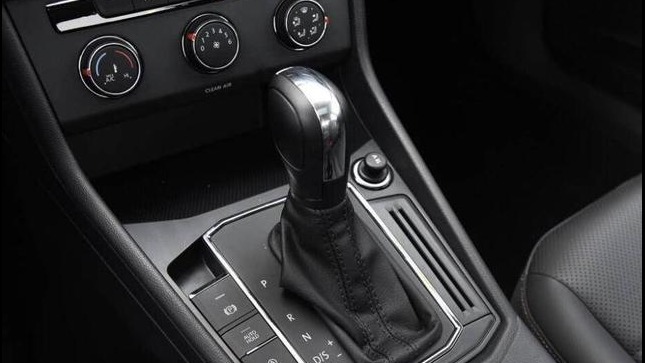  自动档汽车N档难道真的没意义？老司机三分钟盘点它的妙用！