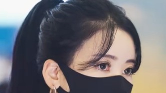  4K高清车模美女  