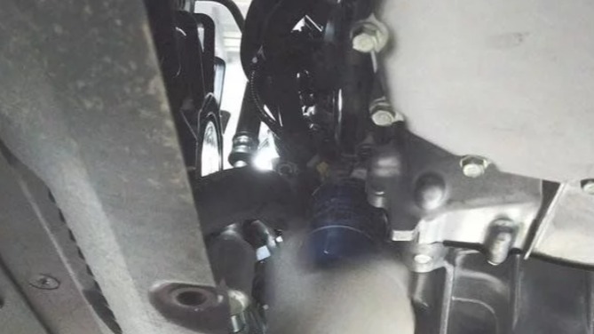 为什么车子越贵保养就越贵，内行人告诉你真相，原来套路都多多