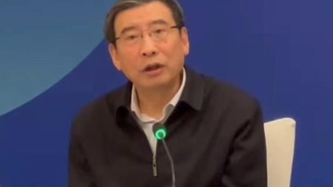 苗圩：政府不应过度参与新能源汽车招商引资