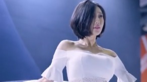 曼妙身材美女车模