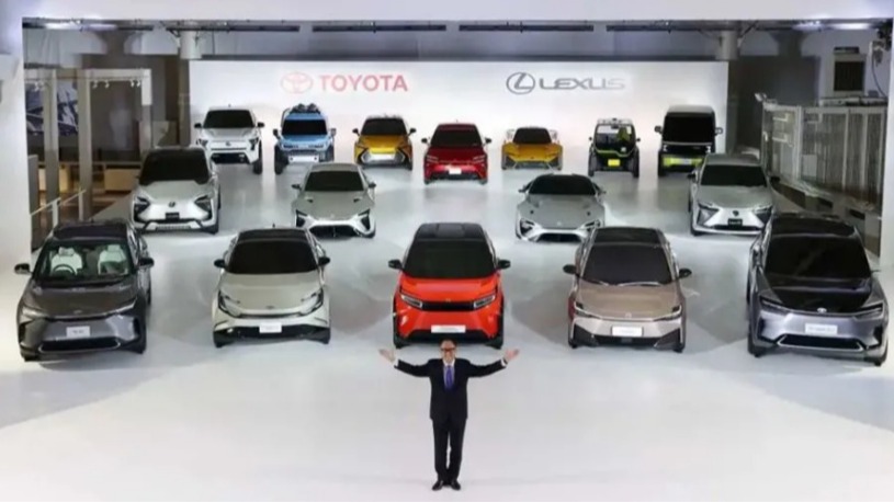 丰田掌门人边炮轰电动车边推15款车 日本人称他对电动车不认真