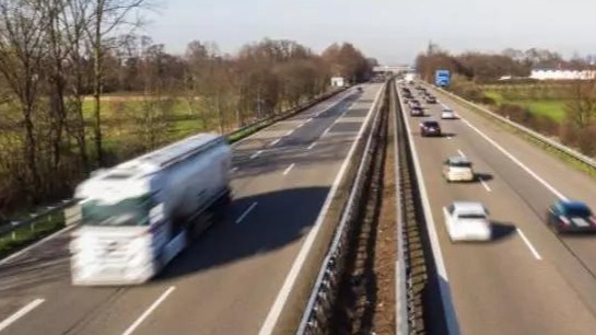 为什么汽车跑完高速后变得轻快，是动力变强了还是幻觉?