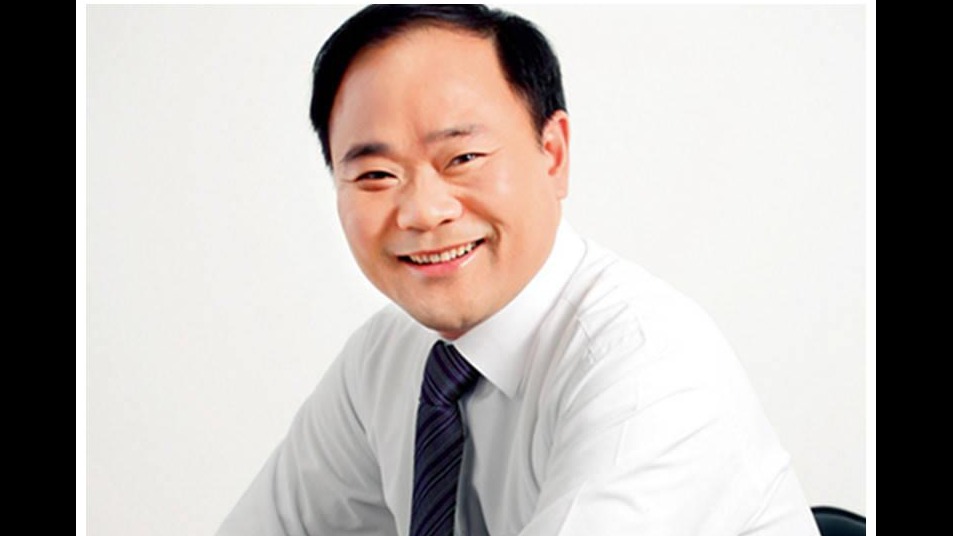 吉利4换车标终获消费者满意 网友：不愧是书福哥的审美！