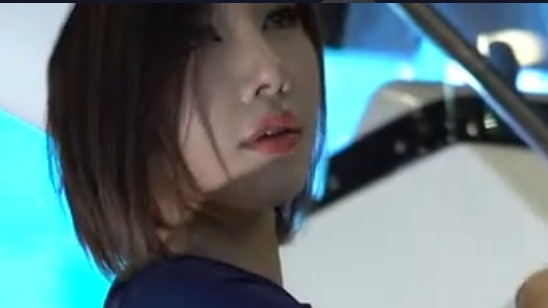 釜山国际船展车模宋珠雅直拍