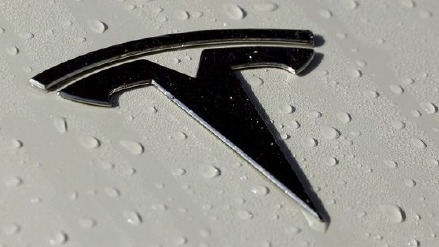 特斯拉事故，致司机死亡，NHTSA展开调查