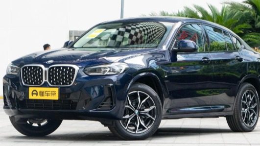 宝马又发力了，外观帅气配大溜背，SUV选宝马X4还是奔驰GLC？