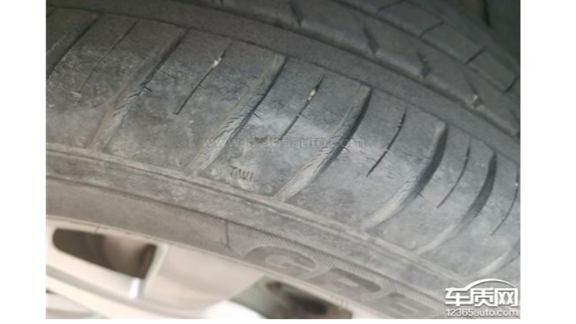 捷达VS5轮胎裂纹成通病？三大件的底子没用了？