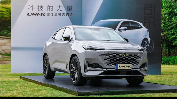 价格有望突破18万！长安UNI-K凭什么冲击中大型SUV市场