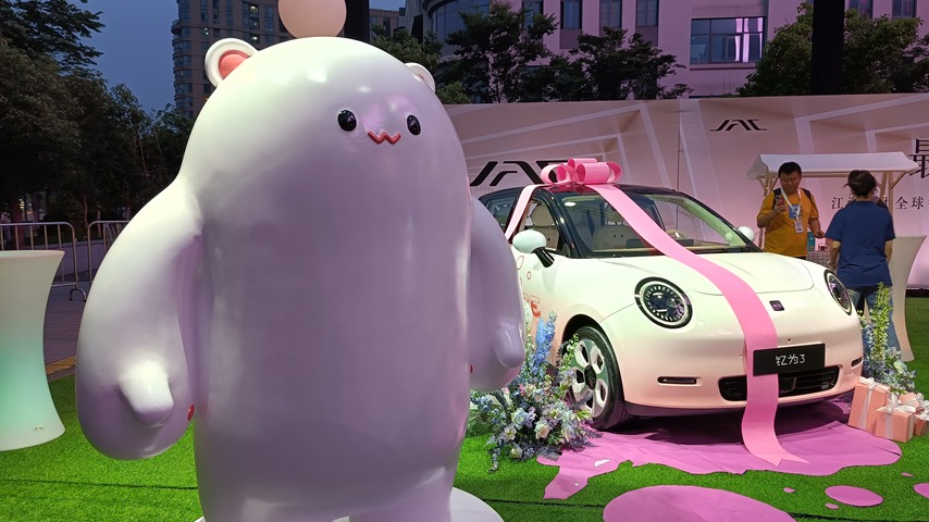 钇为3有啥值得买？9.79万起的价格30万级的品质