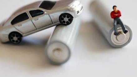 动力电池产能过剩、头部企业市场份额洗牌