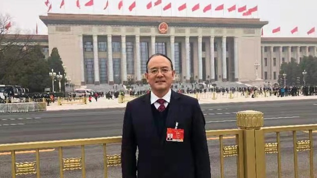 两会|江汽集团周福庚：延长新能源车免购置税政策 使用环节给予优惠