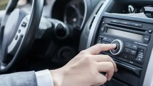 跑高速四大技巧要掌握 更安全也更方便