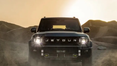 15万级个性SUV如何选？捷途旅行者对比哈弗二代大狗