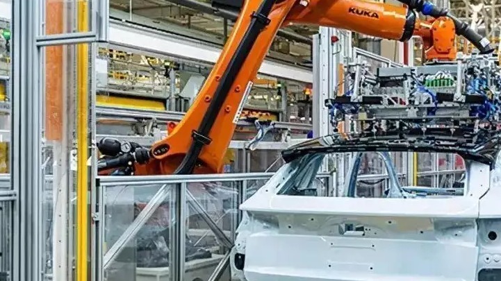 汽车安全不容争议，从事后的补漏到建立新的安全体系