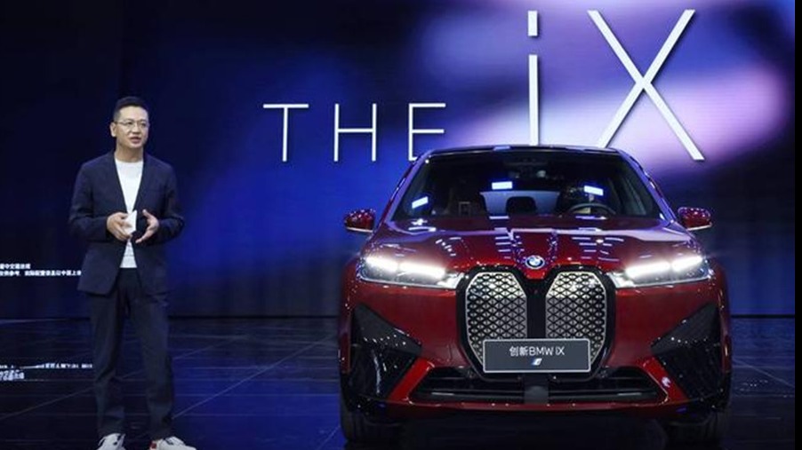 宝马集团持续加强电动化攻势 创新BMW iX领衔三款纯电动车