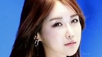 韩国车模美女柳多研