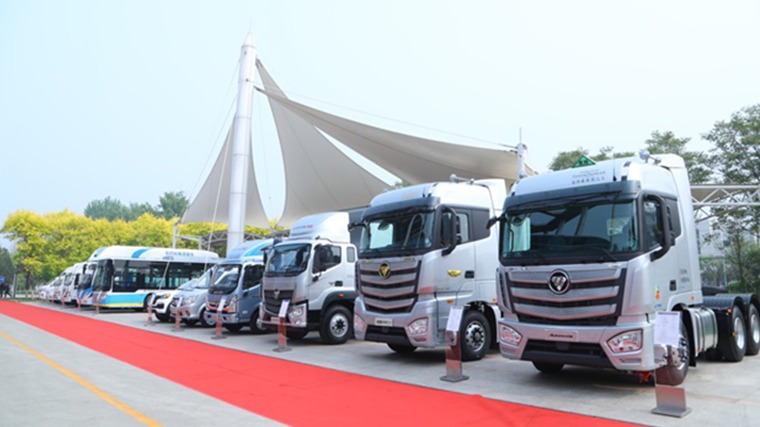 逆势增长，半年32万辆，捍卫中国商用车第一品牌