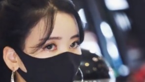 4K高清车模美女