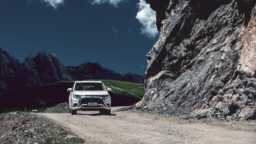 遇事不决欧蓝德？最便宜的日系7座SUV或许被“老”拖累了！