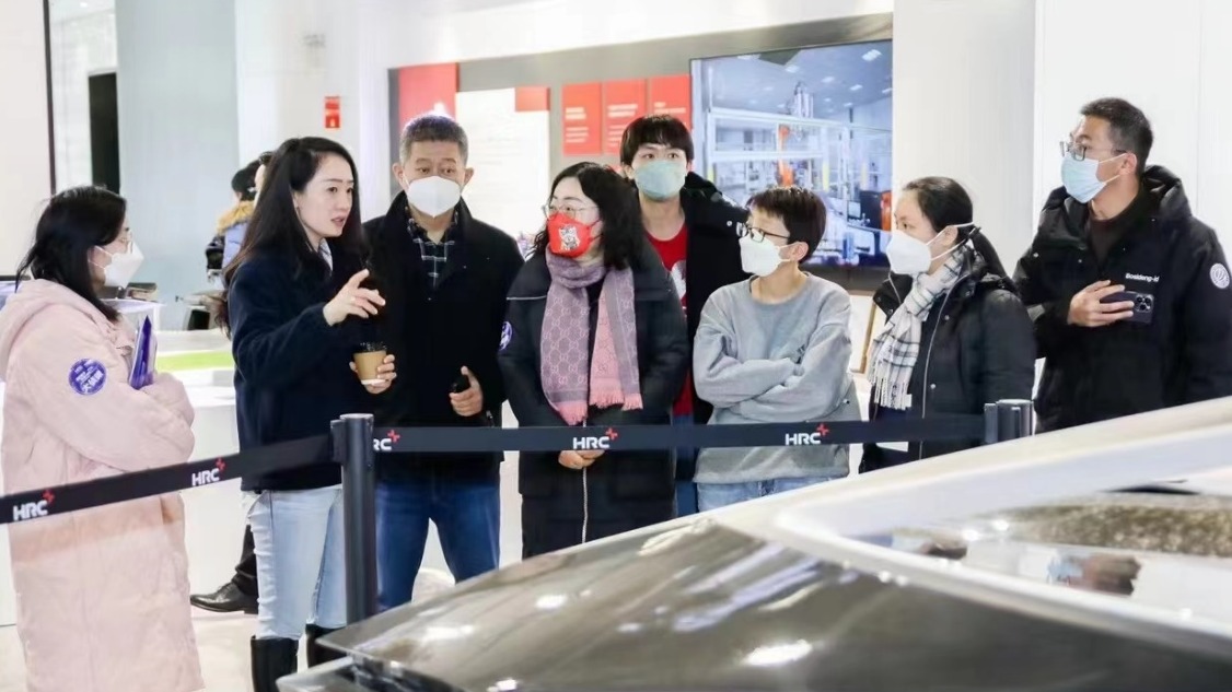 汽车“轻量化”，需要碳纤维