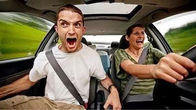 90%的新手司机都会犯的错误，别说你没经历过这些痛点