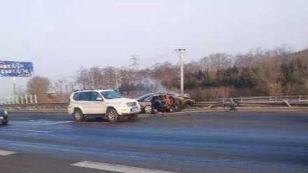 他是英雄！沈海高速上奋勇救人的民警找到了……