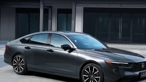 燃油、插混齐上阵，本田雅阁3款新车型上市，哪款性价比更高？