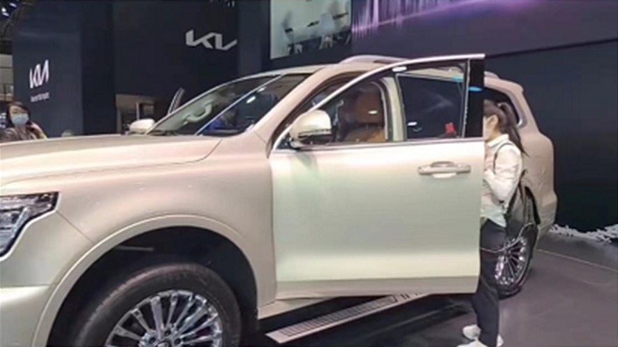 曾经加价提车 现在黄牛抢车这款国产车搞啥名堂？