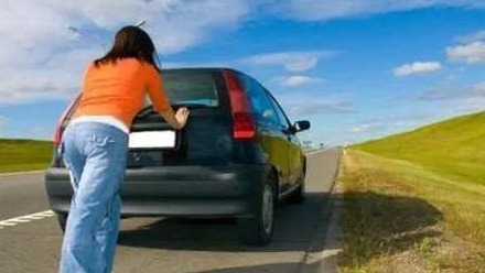 老司机也担心的四大开车操作 伤车不说还不安全