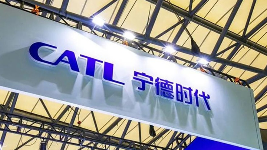 分析师怒喷宁德时代装大尾巴狼 研发不如小米，钱都用来扩张了?