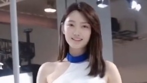 车模性感诱惑刘诗琪