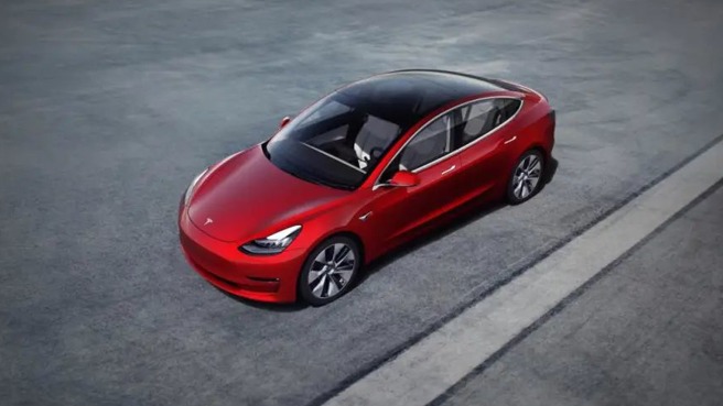 本土群狼撕咬Model 3，20万轿车市场已成红海！