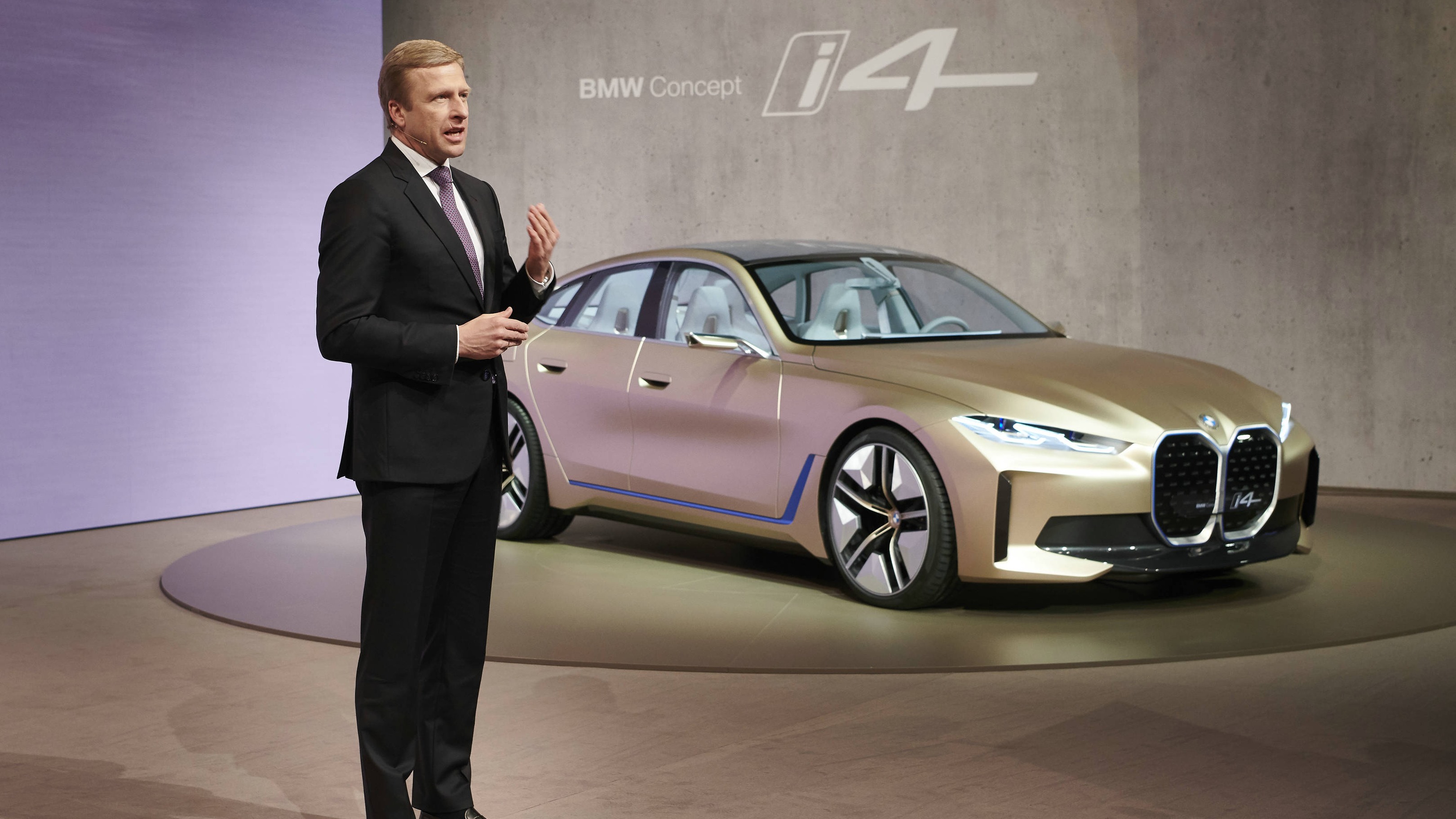 齐普策：宝马2025年前将再投入超过300亿欧元用于研发