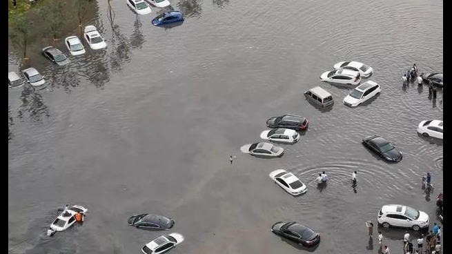 夏季涉水车如何处理 来听听修车师傅的建议