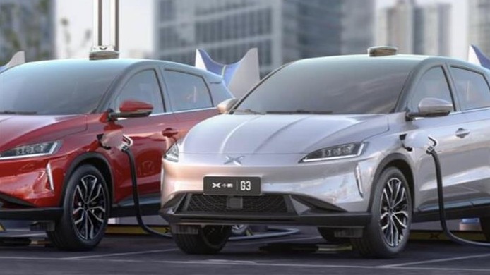 新造车势力的首次抱团取暖：蔚来与小鹏宣布达成充电服务合作