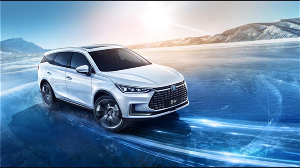 比亚迪唐EV和蔚来ES6，霸道总裁与职场新星之间的争夺