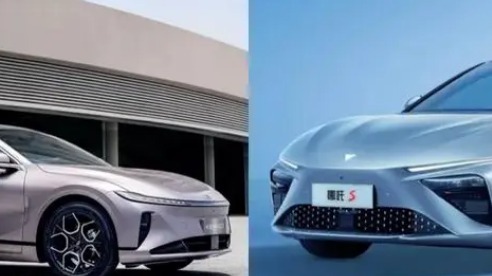 长安启源A07对比哪吒S：新能源中大型轿车之争，谁能笑到最后