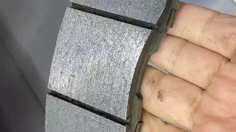 更换刹车片也要反直觉