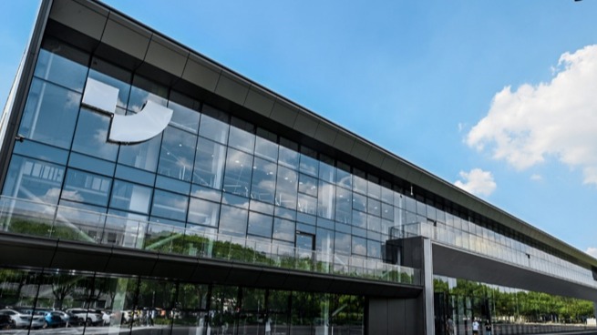 集度首家品牌店年内落地上海，2028年将具备年交付80万台的能力