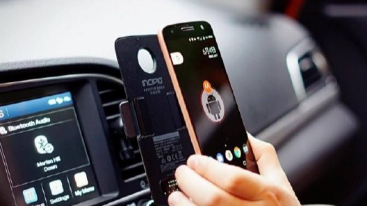 车企反向跨界 终极目标不只是手机