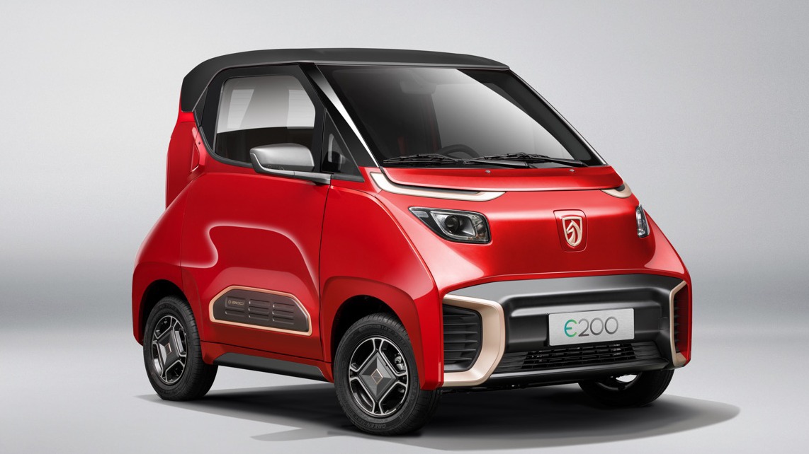 宝骏E200正式上市 售4.98-5.98万/综合续航250