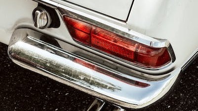 法国新规鼓励民众购买电动汽车