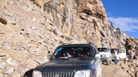 跑318国道要把汽车油箱盖打开，这是啥歪理啊老司机为了保命！