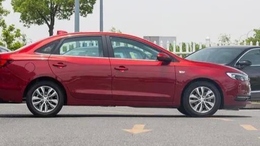 靠降价又火了一把，从12万一口气跌到8.49万，最便宜合资车